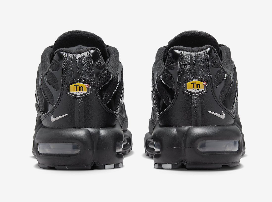 Nike Air Max Plus Black Silver DX8971-001 Release Date