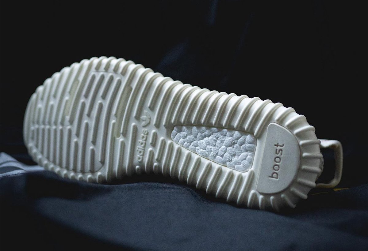 阿迪达斯Yeezy Boost 350斑鸠补货2022发布日期