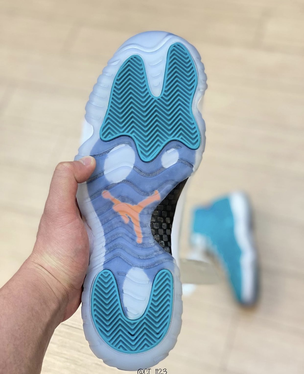 Air Jordan 11 Miami Dolphins Sample