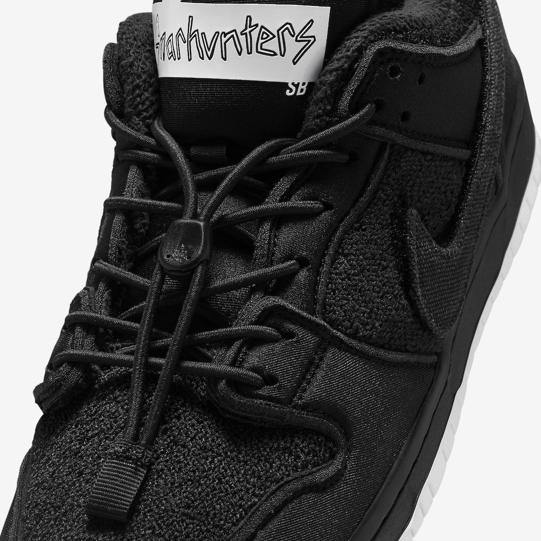 Gnarhunters Nike SB Dunk Low DH7756-010 Release Date On-Feet