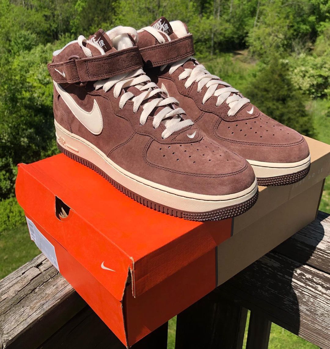 Nike Air Force 1 Mid Chocolate Cream DM0107-200 Release Date