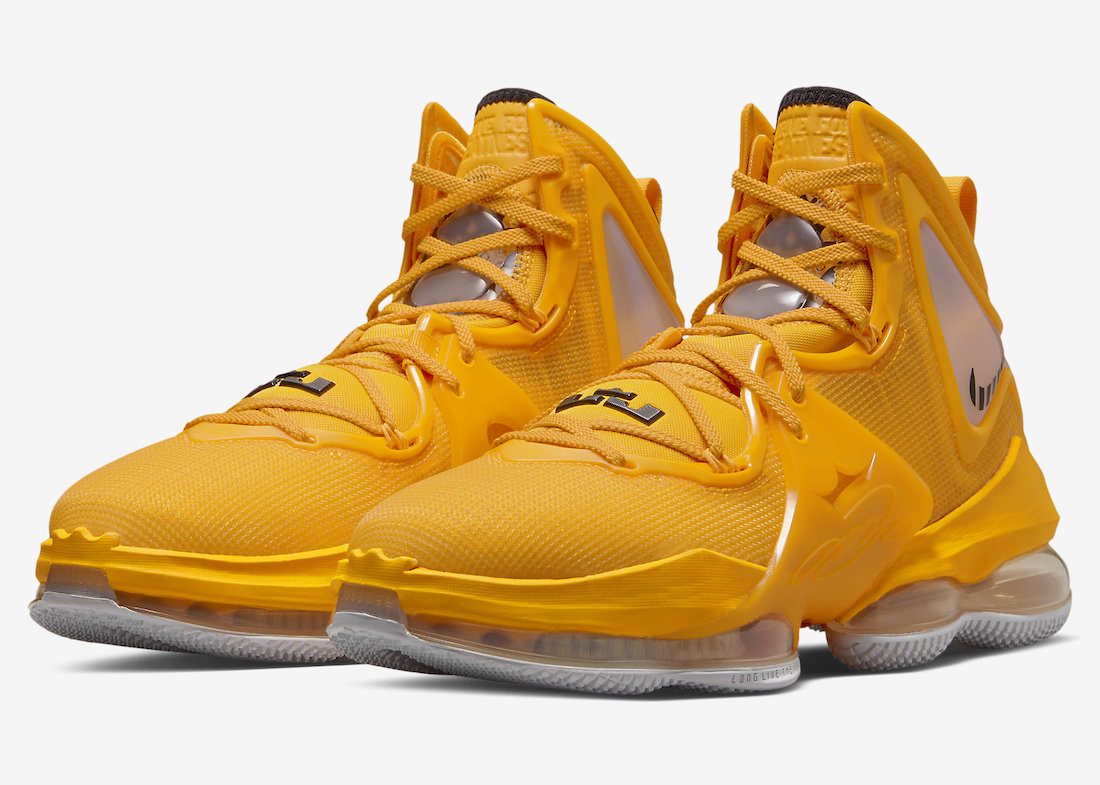 Nike LeBron 19 Hard Hat CZ0203-700 Release Date