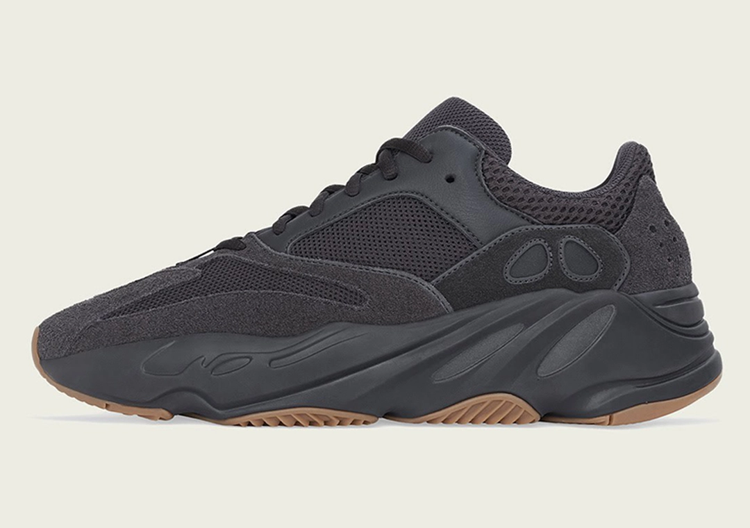 adidas Yeezy Boost 700 Utility Black 2022 FV5304 Release Date