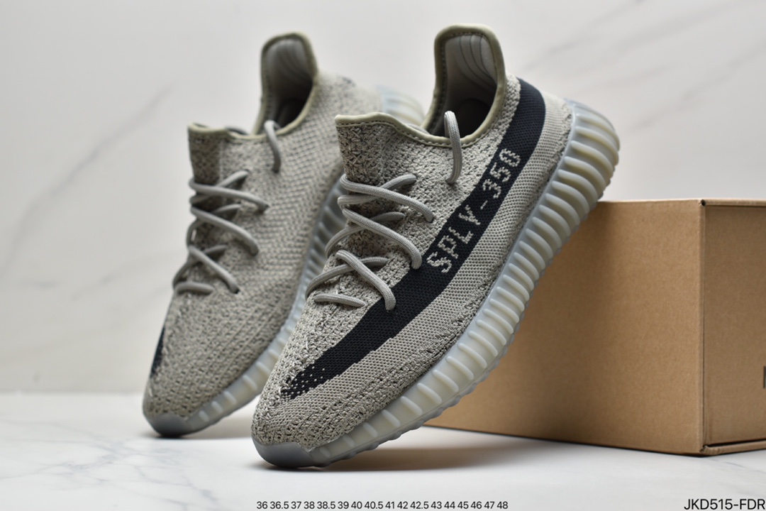 跑鞋, Yeezy, Kanye West, Kanye, Boost, adidas Yeezy Boost 350 V2, adidas Yeezy, Adidas - 联乘侃爷Kanye West x Adidas Yeezy Boost 350 V2"Light" 椰子棉花白慢跑鞋货号：HQ2059