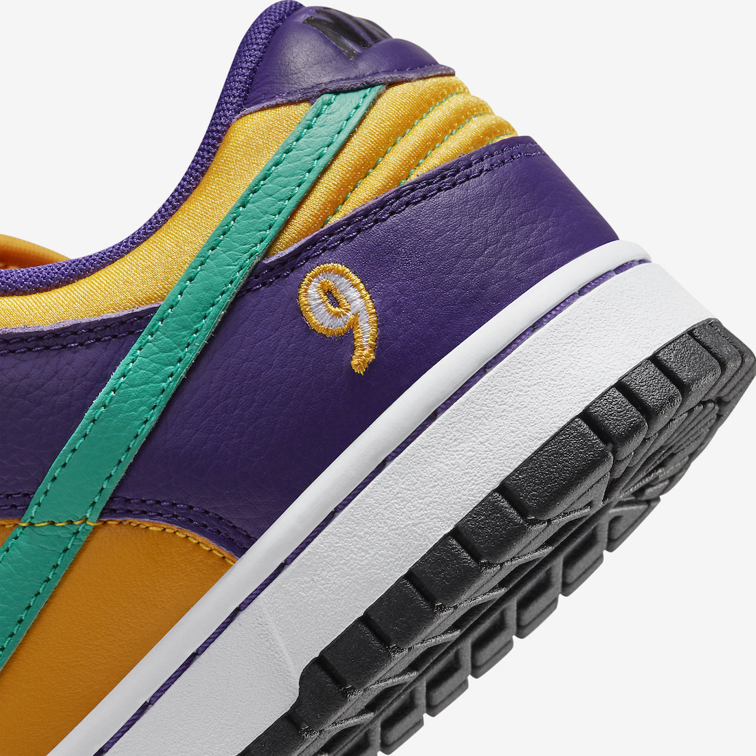 Lisa Leslie Nike Dunk Low Sparks DO9581-500 Release Date