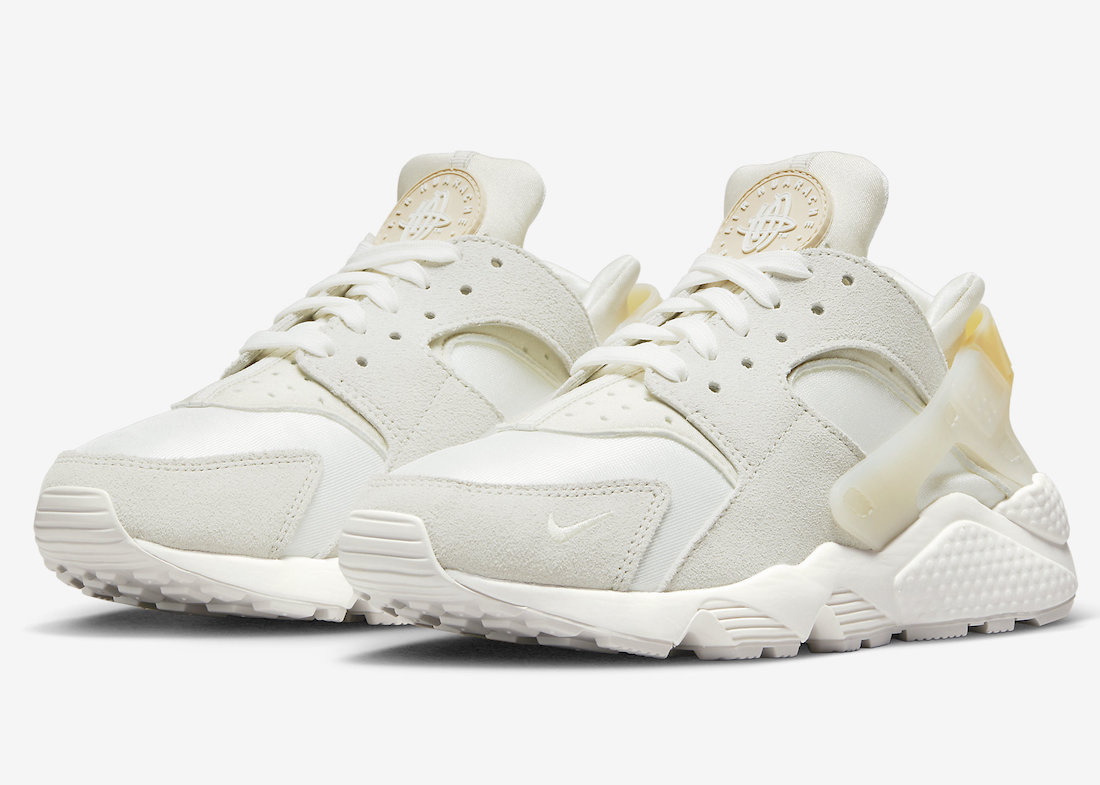 Nike Air Huarache White Sail Tan DX8952-001 Release Date