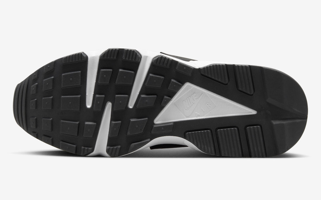 Nike Air Huarache DZ5207-500 Release Date