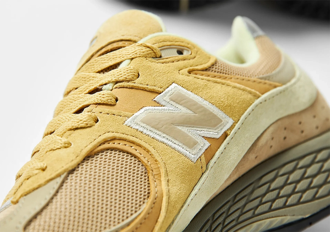 AURALEE New Balance 2002R Yellow M2002RA1 Release Date