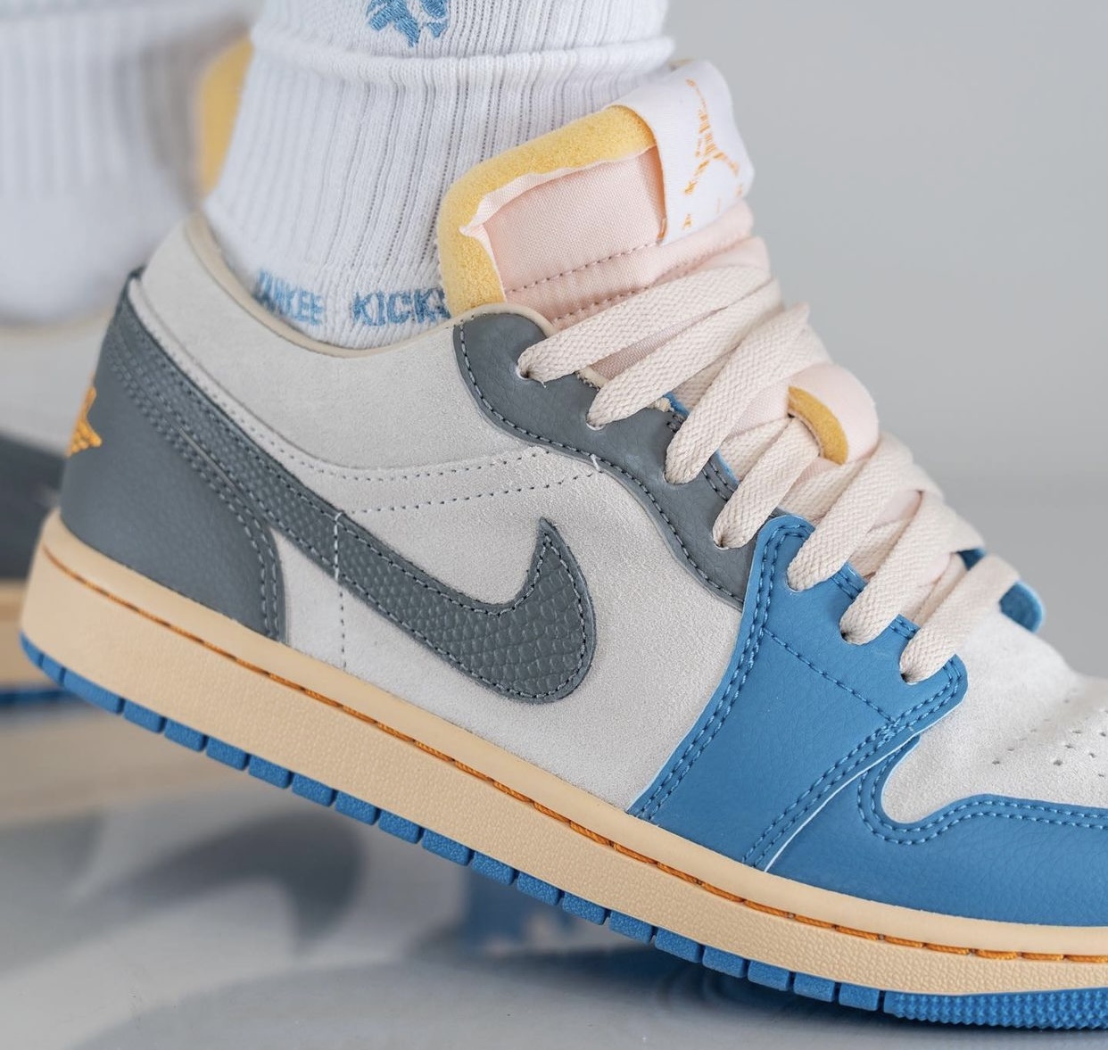 Air Jordan 1 Low UNC Grey DZ5376-469 Release Date