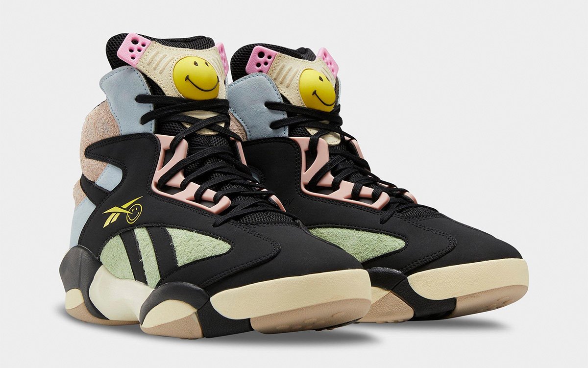 Smiley Reebok Shaq Attaq GX2250 Release Date Smiley Reebok Shaq Attaq GX2250 Release Date