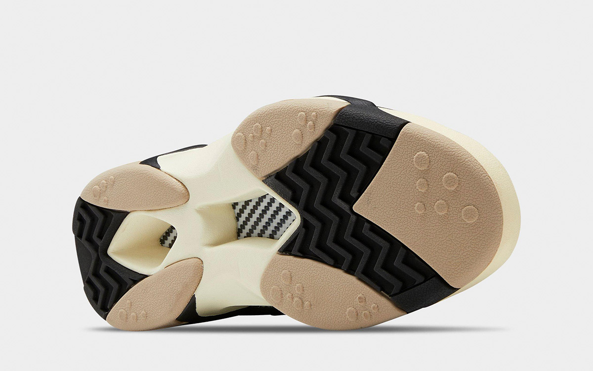 Smiley Reebok Shaq Attaq GX2250 Release Date Smiley Reebok Shaq Attaq GX2250 Release Date