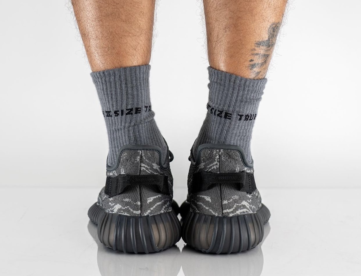 adidas Yeezy Boost 350 V2 MX Grey Release Date On-Feet adidas Yeezy Boost 350 V2 MX Grey Release Date On-Feet