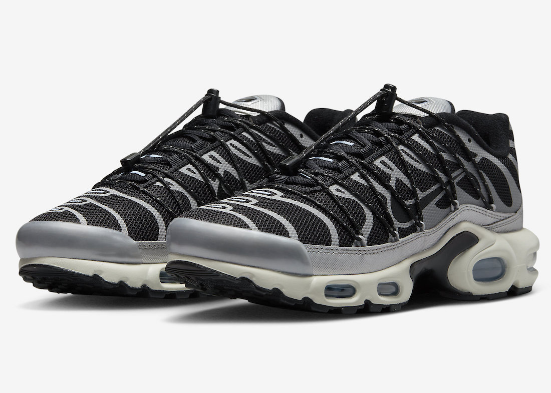 Nike Air Max Plus Toggle Black Silver FD0799-001 Release Date