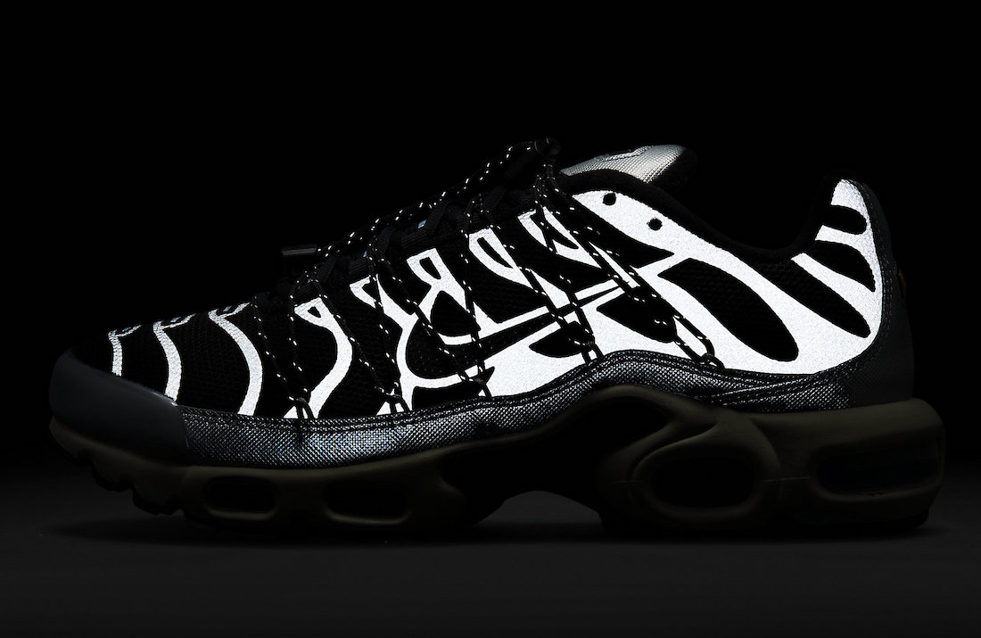 Nike Air Max Plus Toggle Black Silver FD0799-001 Release Date