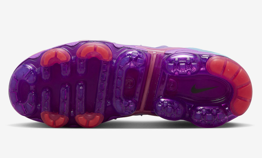 Nike Air VaporMax Plus FD0823-500 Release Date