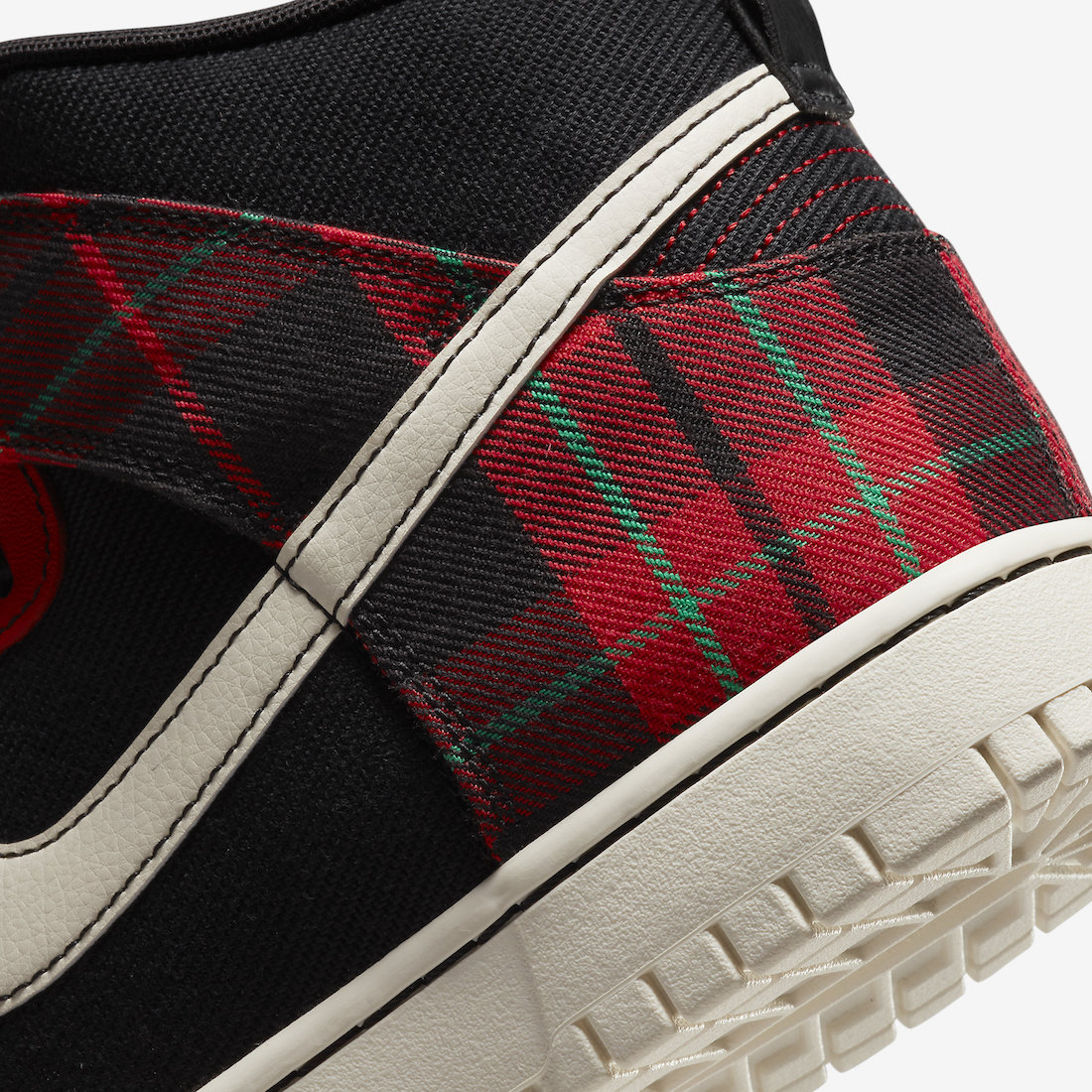 Nike Dunk High Plaid Red Black DV0826-001 Release Date