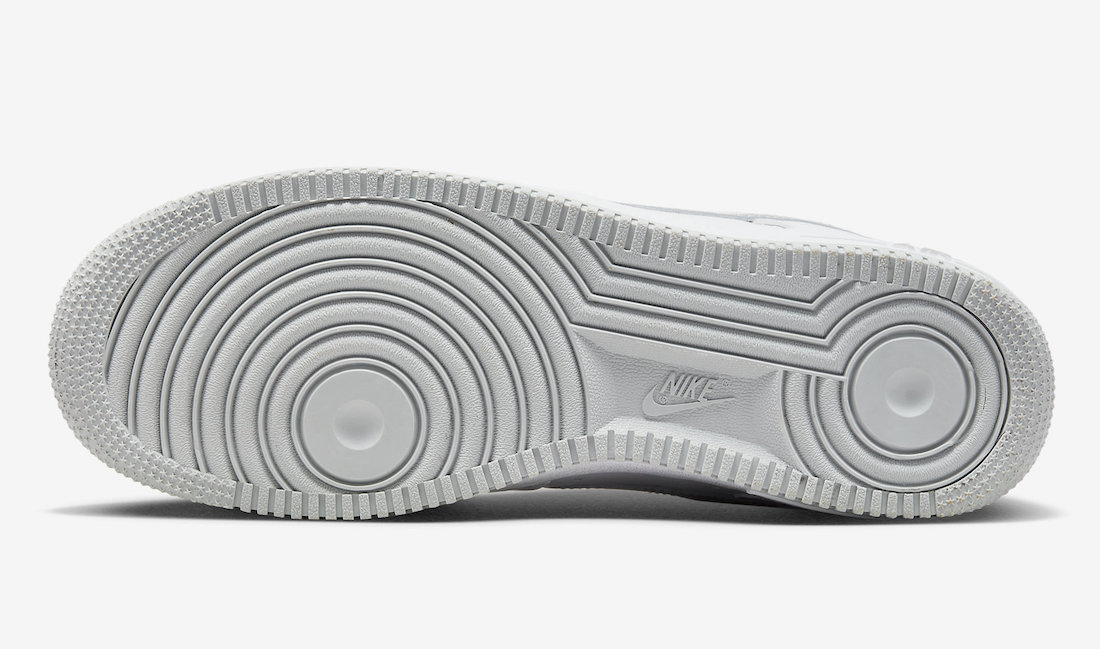 Nike Air Force 1 Low White Metallic Silver Swoosh DZ6755-100 Release Date Nike Air Force 1 Low White Metallic Silver Swoosh DZ6755-100 Release Date