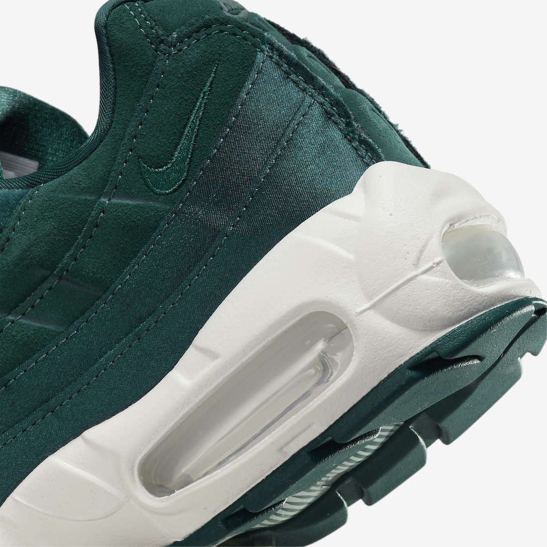 Nike Air Max 95 Green Velvet Release Date