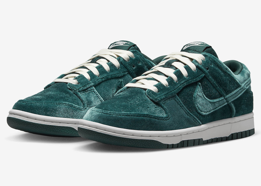 Nike Dunk Low Green Velvet DZ5224-300 Release Date On-Feet