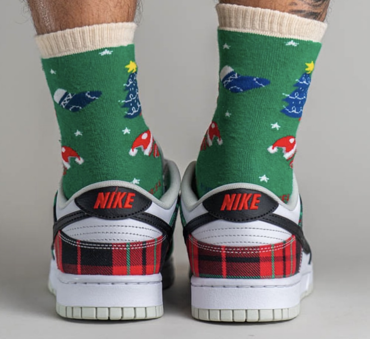 Nike Dunk Low Plaid Tartan DV0827-100 Release Date On-Feet