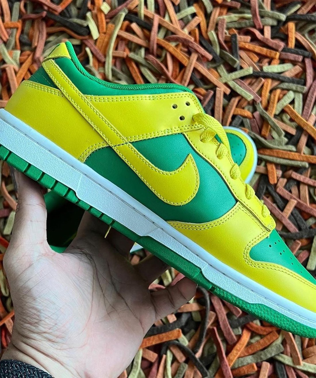 Nike Dunk Low Reverse Brazil DV0833-300 Release Date