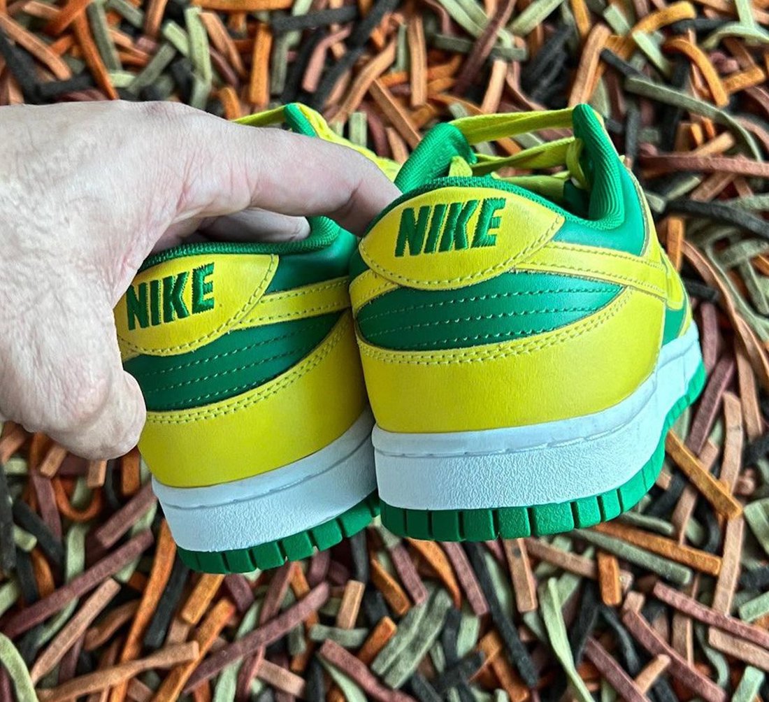 Nike Dunk Low Reverse Brazil DV0833-300 Release Date