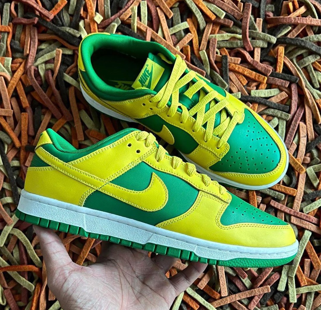 Nike Dunk Low Reverse Brazil DV0833-300 Release Date