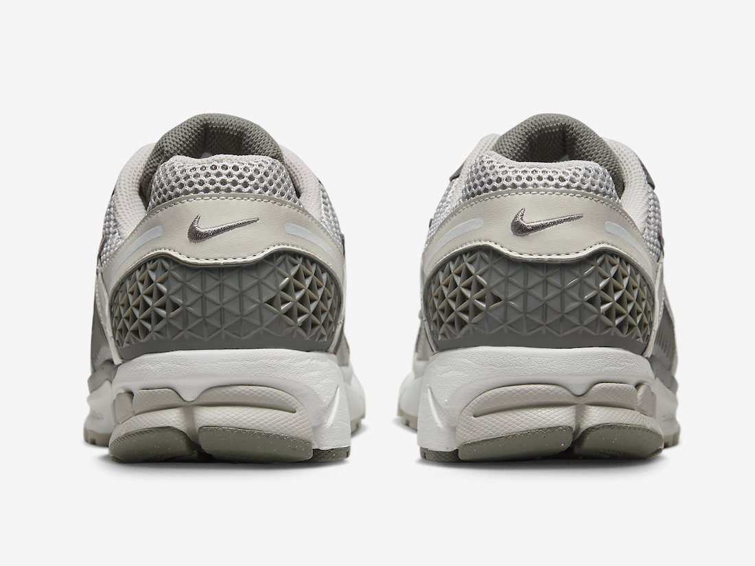 Nike Zoom Vomero 5 FD0791-012 Release Date