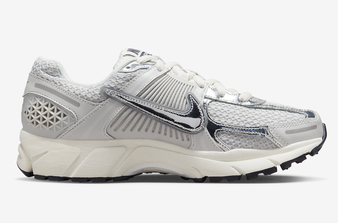 Nike Zoom Vomero 5 Photon Dust FD0884-025 Release Date