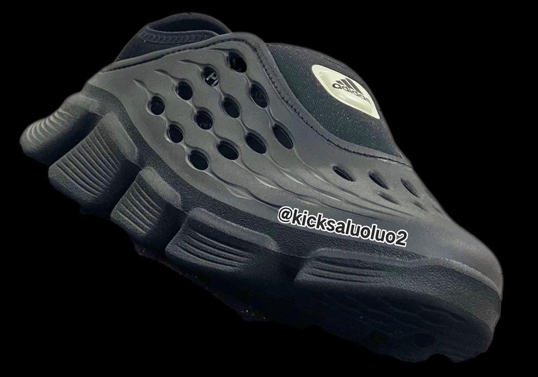 adidas Climaclog Triple Black Release Date