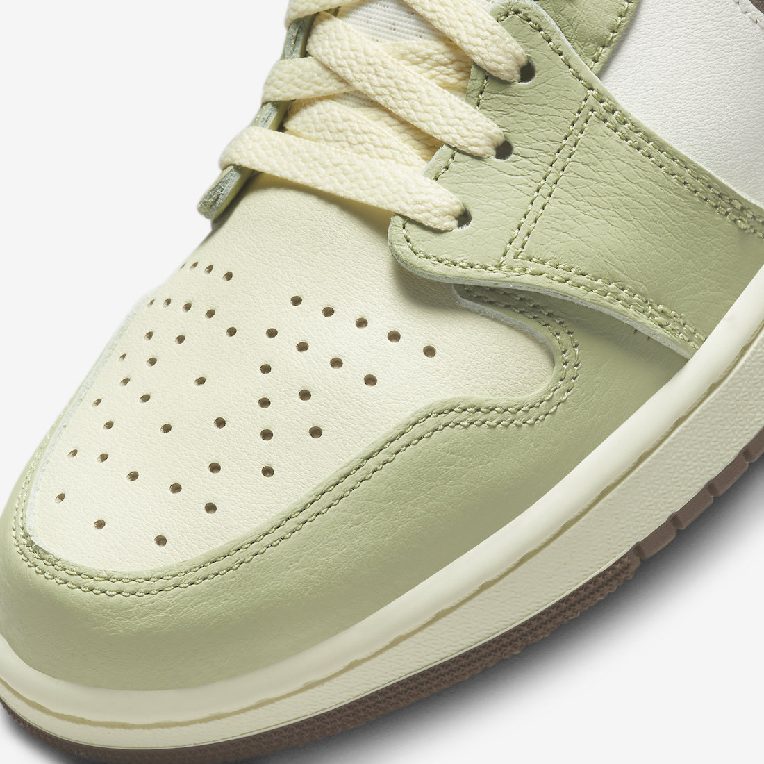 Air Jordan 1 High Zoom CMFT 2 Year of the Rabbit FD4327-121 Release Date Air Jordan 1 High Zoom CMFT 2 Year of the Rabbit FD4327-121 Release Date