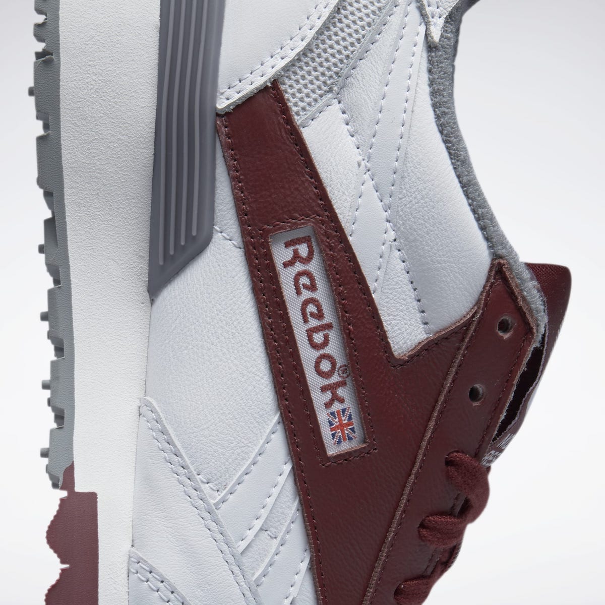 Mountain Research Reebok LX2200 HP9729 Release Date Lateral