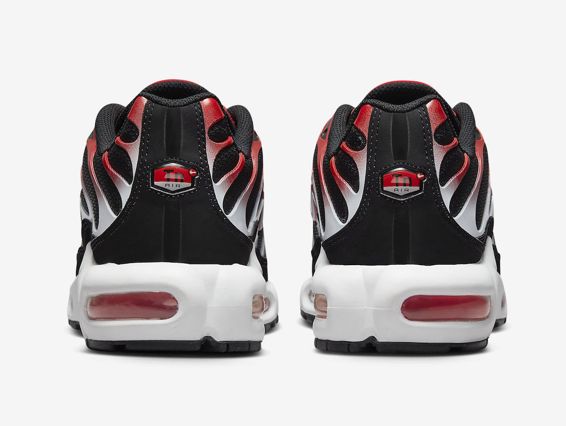 Nike Air Max Plus Black University Red White DM0032-004 Release Date