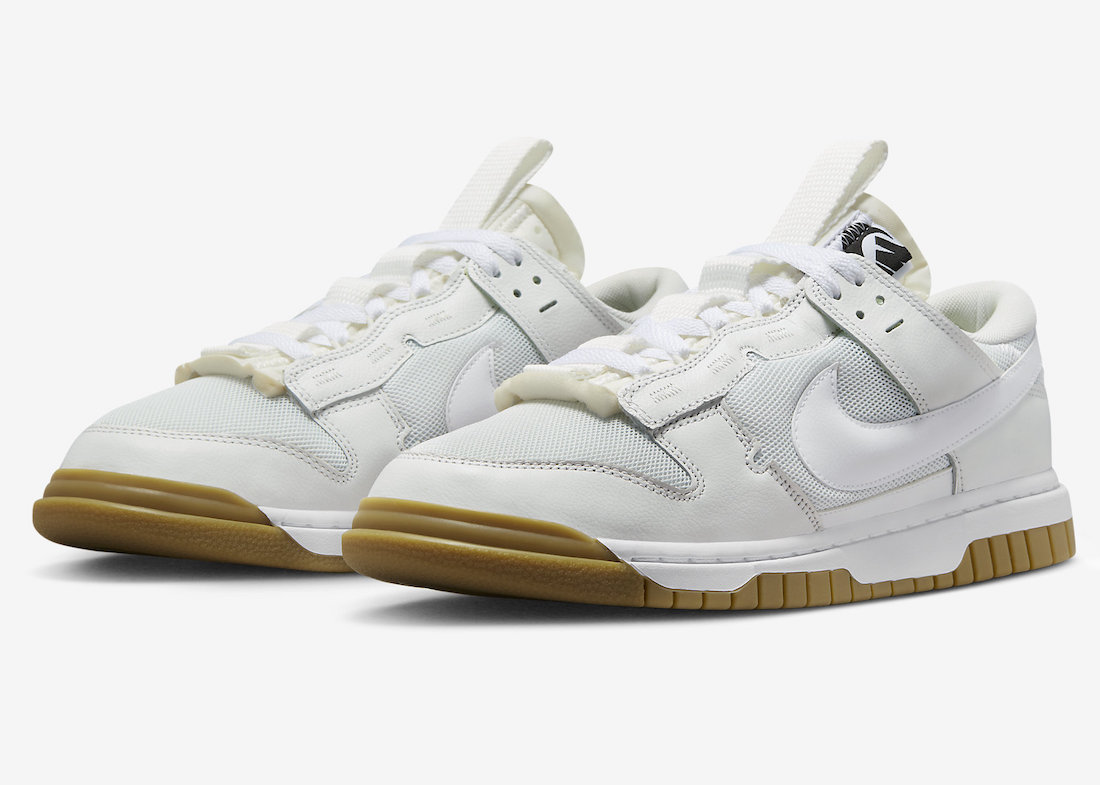 耐克Dunk Low重制版 "白胶 "的官方照片 Nike Dunk Low, Nike Dunk, NIKE, Dunk Low, Dunk