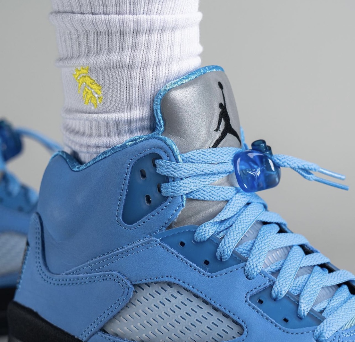 Air Jordan 5 UNC University Blue Release Date DV1310-401