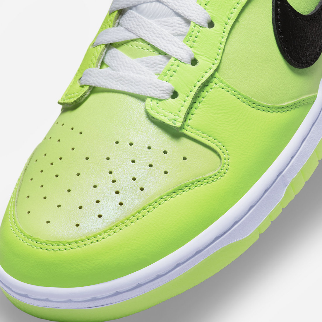 Nike Dunk Low Glow in the Dark FJ4610-702 Release Date