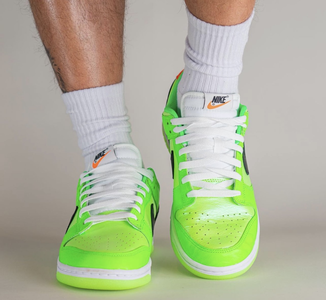 Nike Dunk Low Glow in the Dark FJ4610-702 Release Date