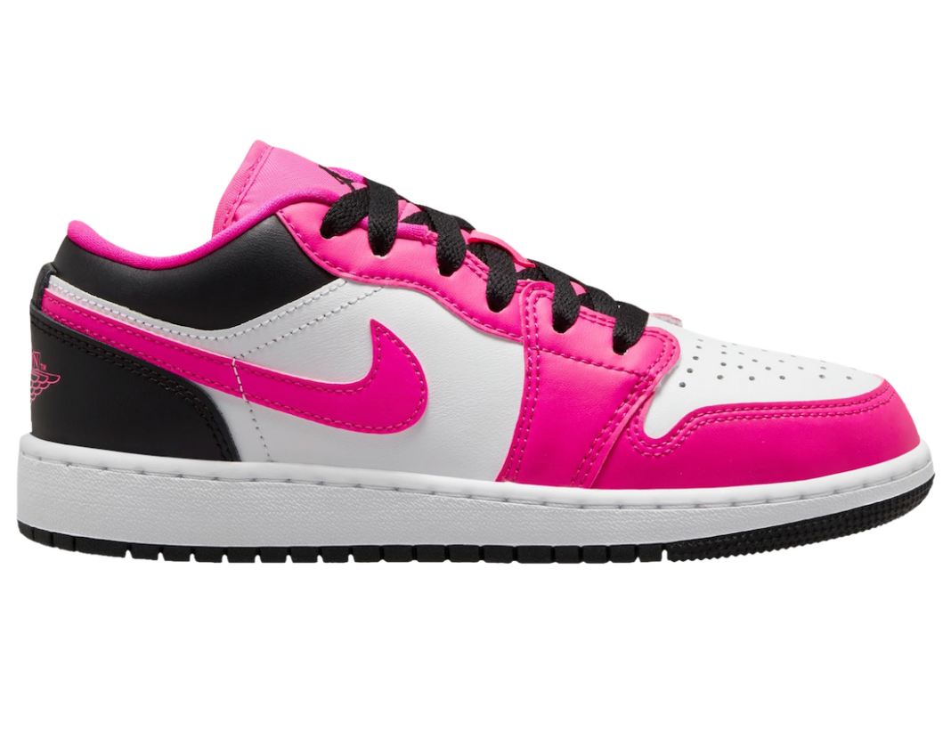 初见。Air Jordan 1 Low GS “Fierce Pink”（激烈的粉红色）。