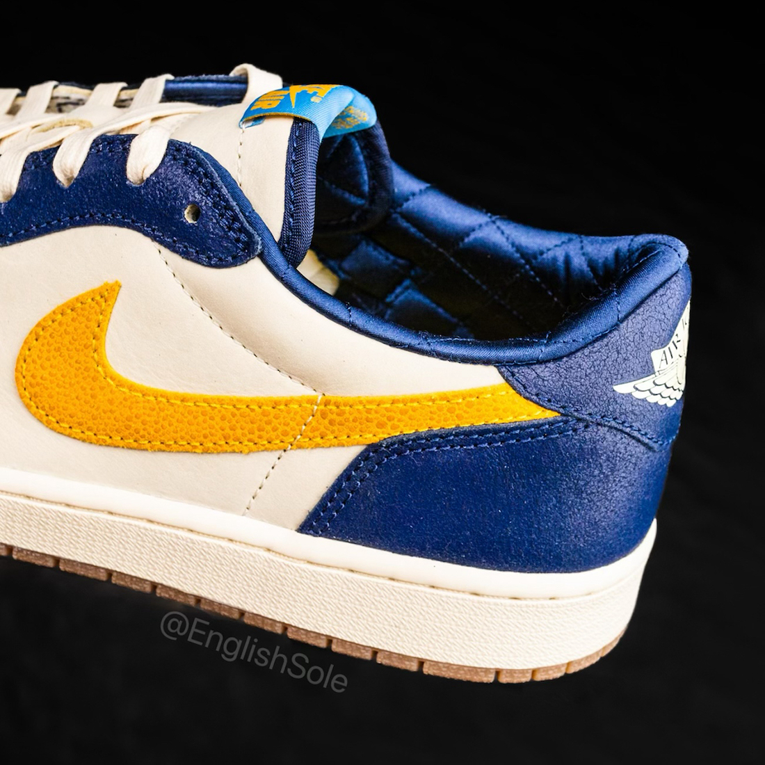 Air Jordan 1 Low OG Marquette