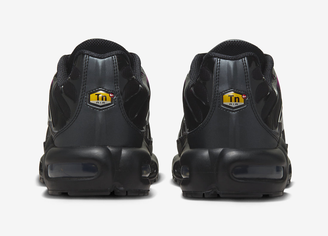 Nike Air Max Plus Black Pink FJ5481-010 Release Date