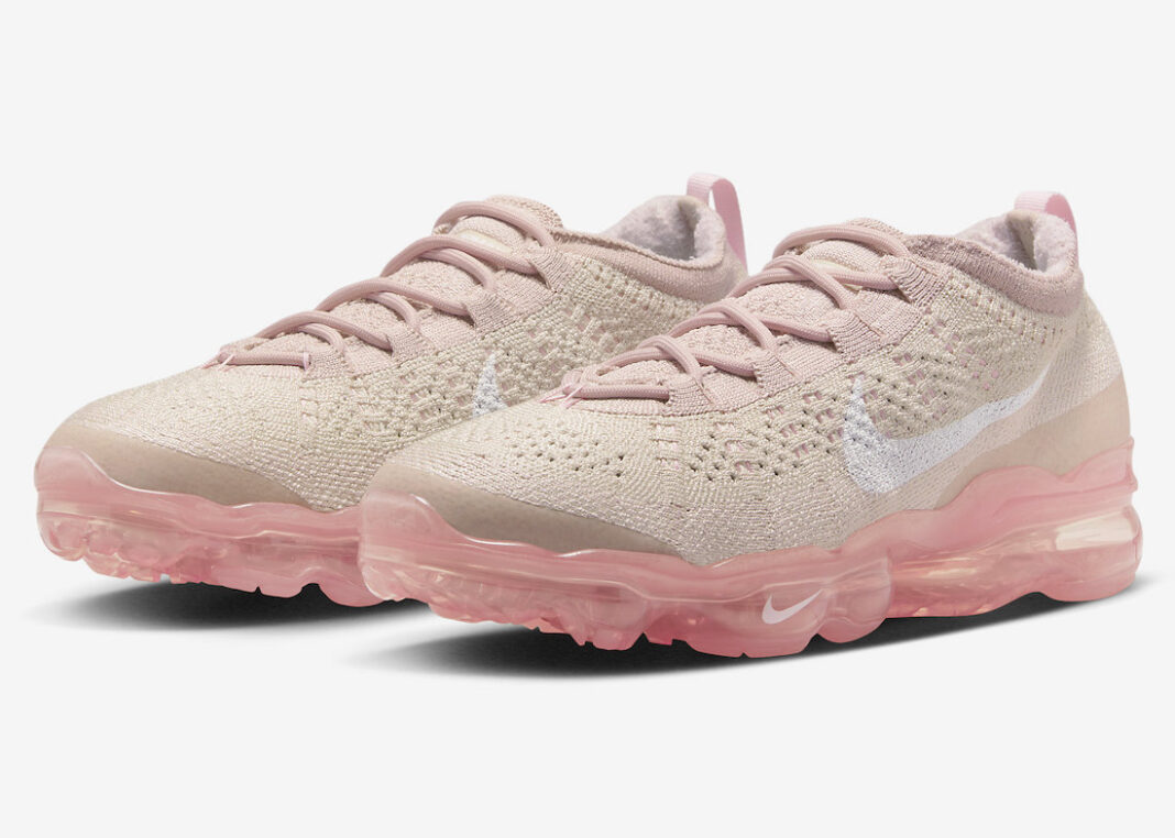 耐克Air VaporMax 2023 Flyknit表面为燕麦色和珍珠粉色