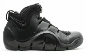 耐克LeBron 4 “Anthracite” 2023年假日回归