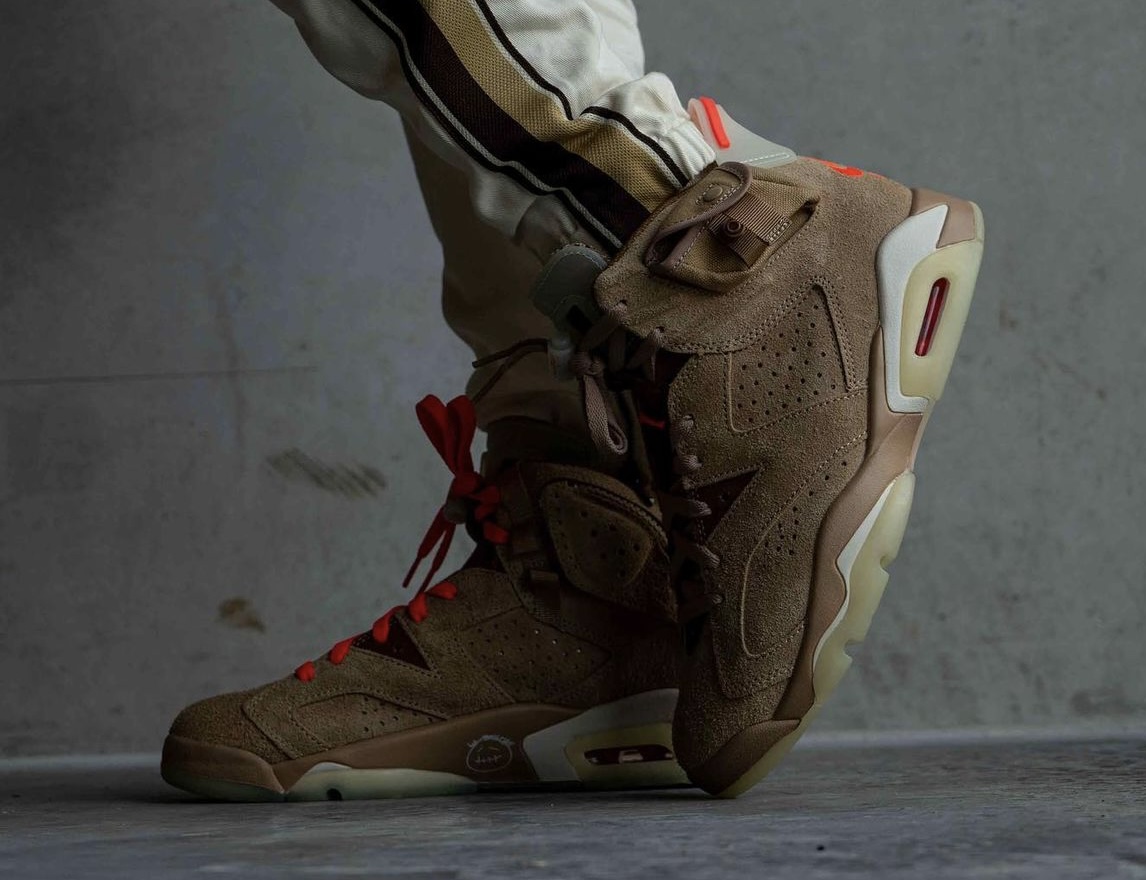 Travis-Scott-x-Air-Jordan-6-British-Khaki-DH0690-200-On-Feet-7