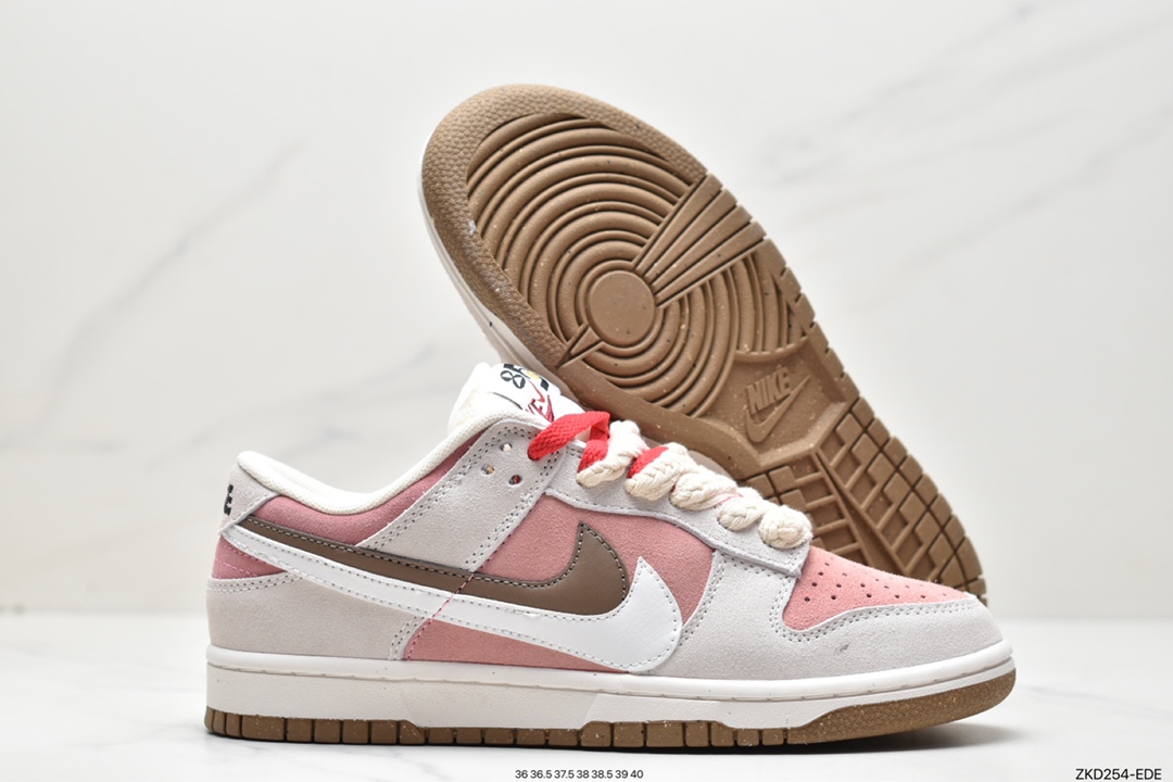 运动鞋, 耐克, 板鞋, 休闲鞋, Zoom Air, Zoom, Swoosh, SB Dunk Low, Nike SB Dunk Low, Nike SB Dunk, Nike SB, Nike Dunk Low, Nike Dunk, NIKE, Dunk Low, Dunk, DO9457-123 - 耐克 Nike SB Dunk Low SE"85 Double Swoosh/Grey/Brown Bear"扣篮系列低帮休闲运动滑板板鞋 DO9457-123