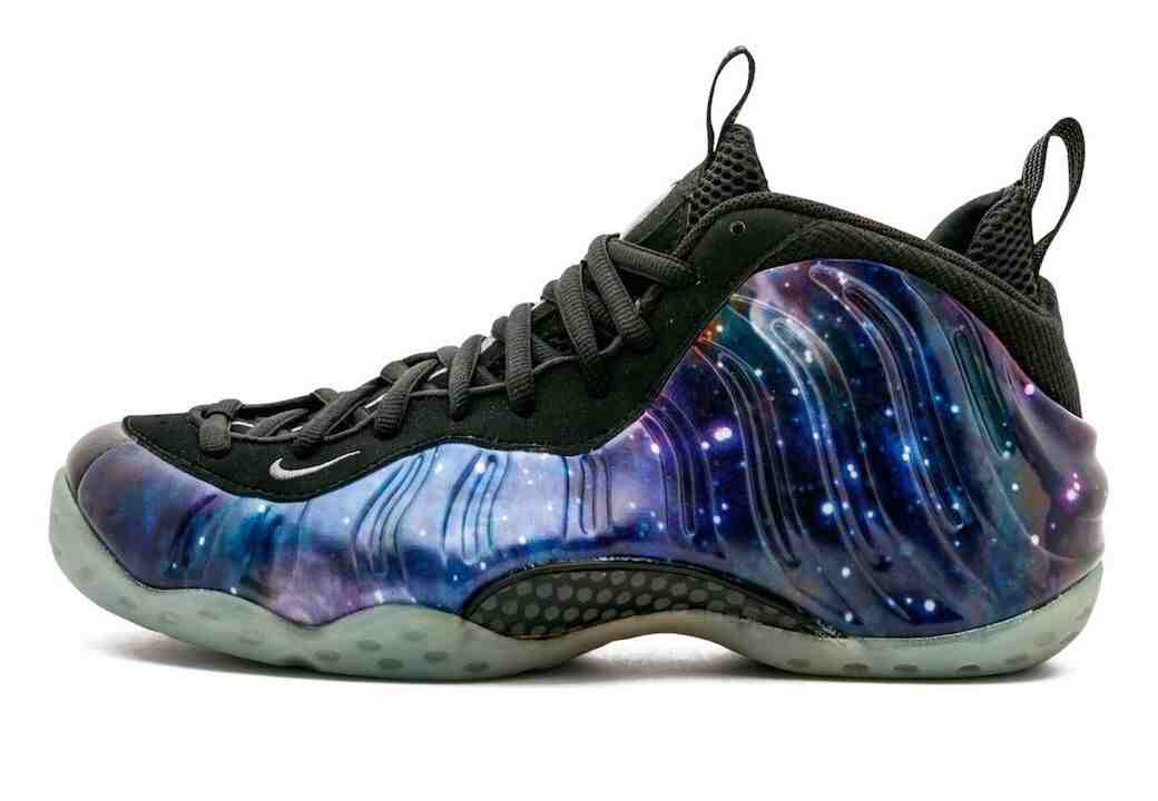 耐克Air Foamposite One “Galaxy “将于2024年春季回归