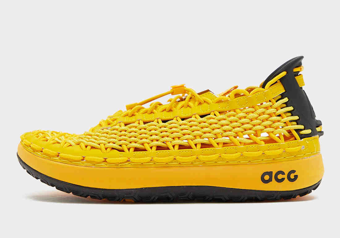 Nike ACG Watercat University Gold