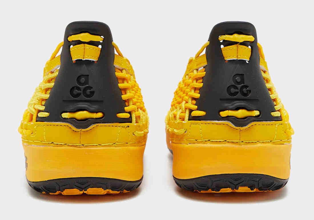 Nike ACG Watercat University Gold