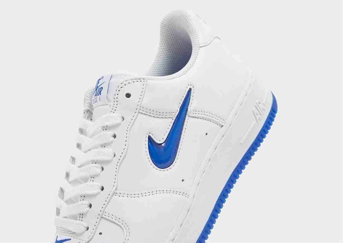 Nike Air Force 1 Low Royal Jewel FN5924-102