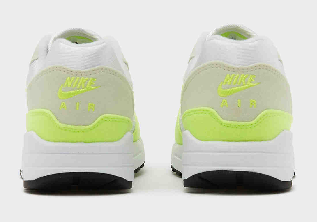 Nike Air Max 1 Volt 2023 Nike Air Max 1 Volt 2023