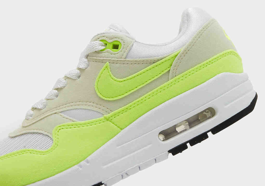 Nike Air Max 1 Volt 2023 Nike Air Max 1 Volt 2023
